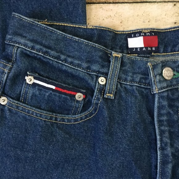 VTG 90’s Tommy Hilfiger High Waisted Mom Jeans 6 - Picture 3 of 7